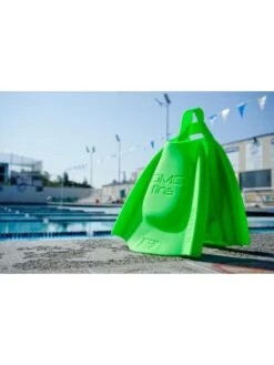 DMC Fins Elite 2 Fins - Green -Outlet Swim Goggles Pro Store dmc fins elite 2 fins green dmce2 gr 1